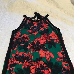 Vince Camuto Flower tank